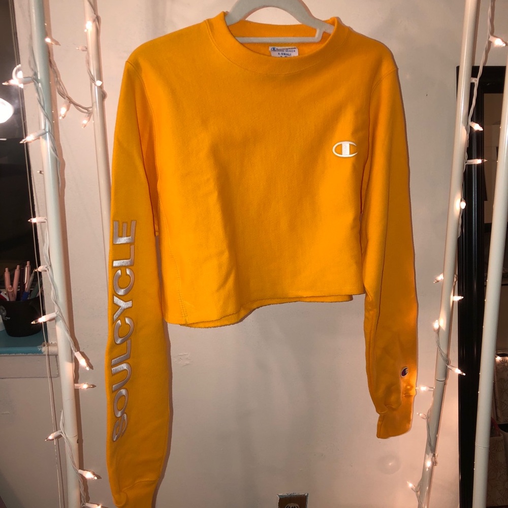 NWT CROPPED SOULCYCLE X CHAMPION SWEATER
